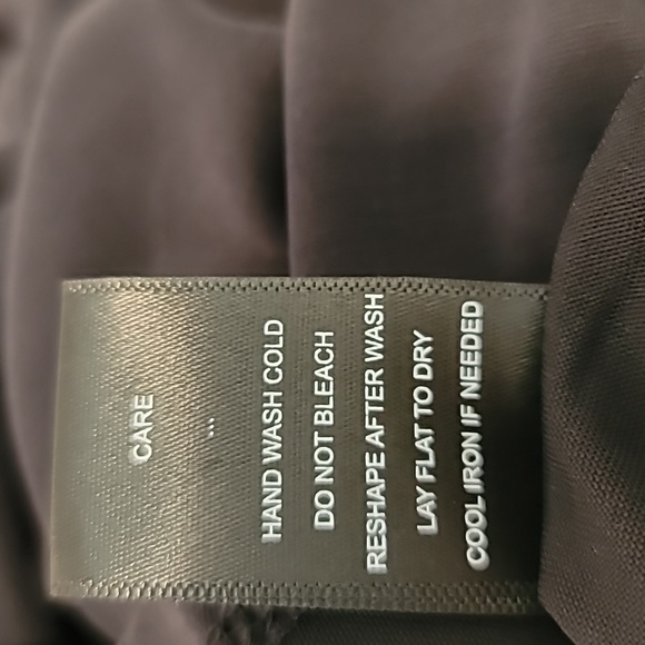 Silky Short Sleeve T Shirt with Pocket - Picture 7 of 8